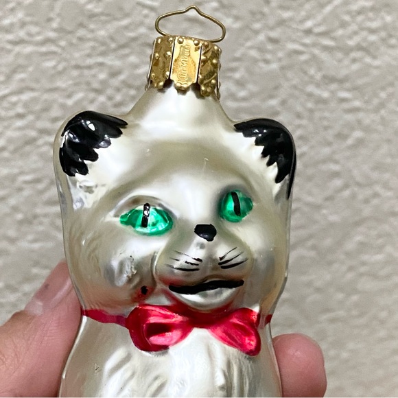 Vintage Christborn White Cat with Red Bow Hand Blown Glass Christmas Ornament - Picture 11 of 15
